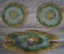 Afbeelding in Gallery-weergave laden, Wijnfleshouder met onderzetters